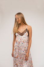 Charger l'image dans la galerie, GLORIA Dress Dolls Mini