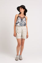 Load image into Gallery viewer, Tokyo Collection Kitsune Velvet Top
