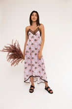 Load image into Gallery viewer, GLORIA Dress Zebra Orchid Lavender
