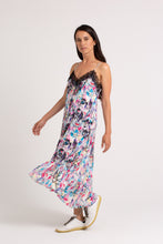 Cargar imagen en el visor de la galería, Tokyo Collection Graffity Dress Black
