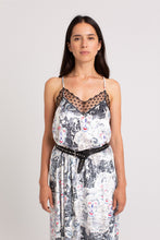 Load image into Gallery viewer, Tokyo Collection Kitsune Velvet Dress
